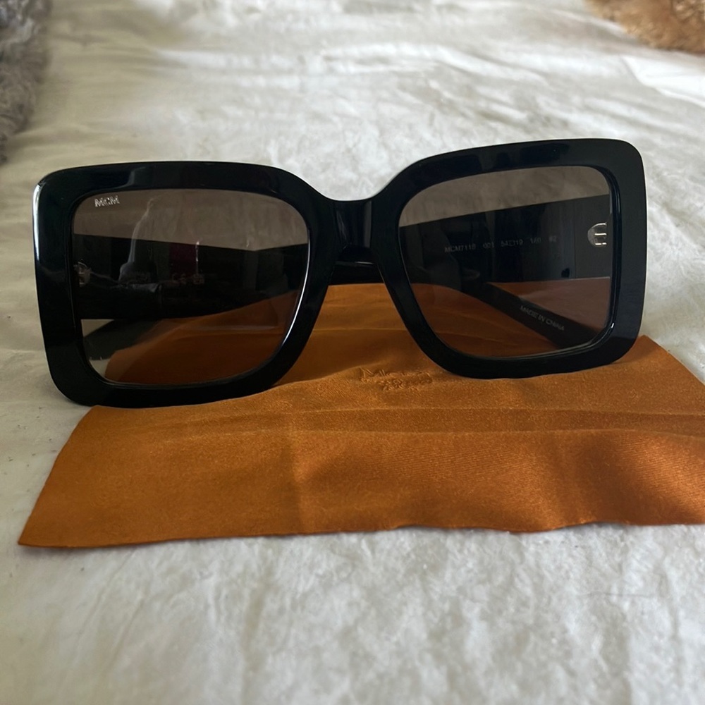 Mcm rectangular sunglasses 54mm
